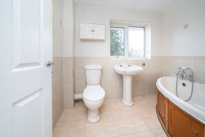 BATHROOM- click for photo gallery